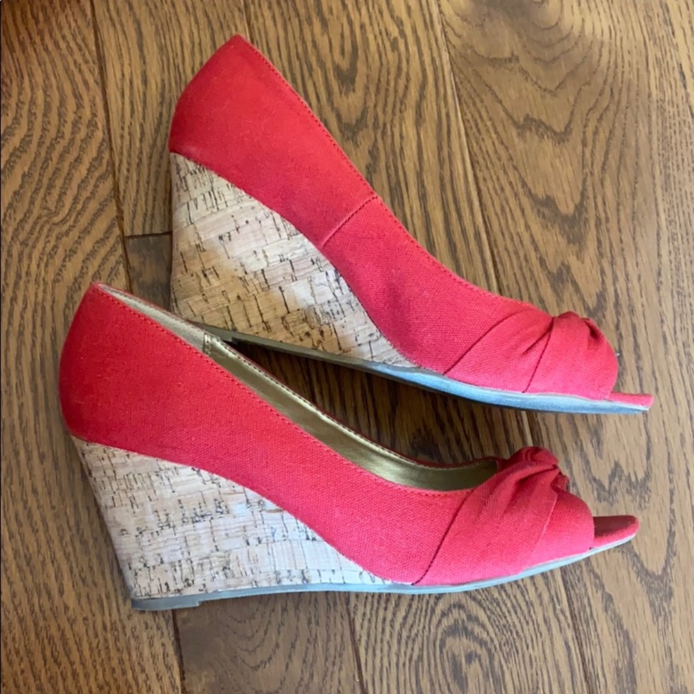 Light red open toe